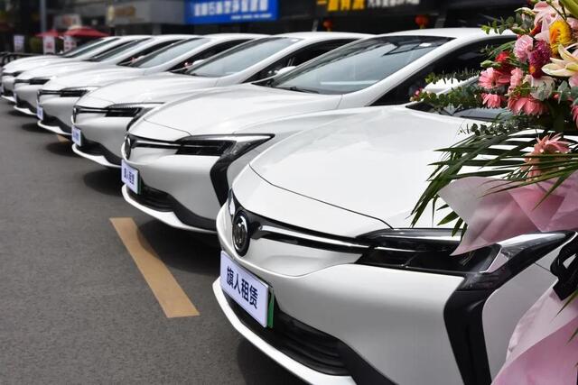 品信汽车集团32台别克新能源&ldquo;微蓝&rdquo;交车仪式圆满落幕